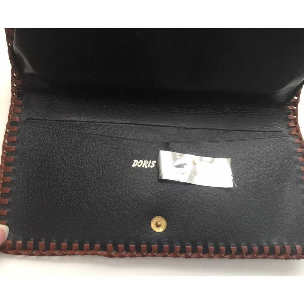Vintage 70s Ladies Kiss Checkbook wallet tooled Leather Clutch - Picture 6 of 8
